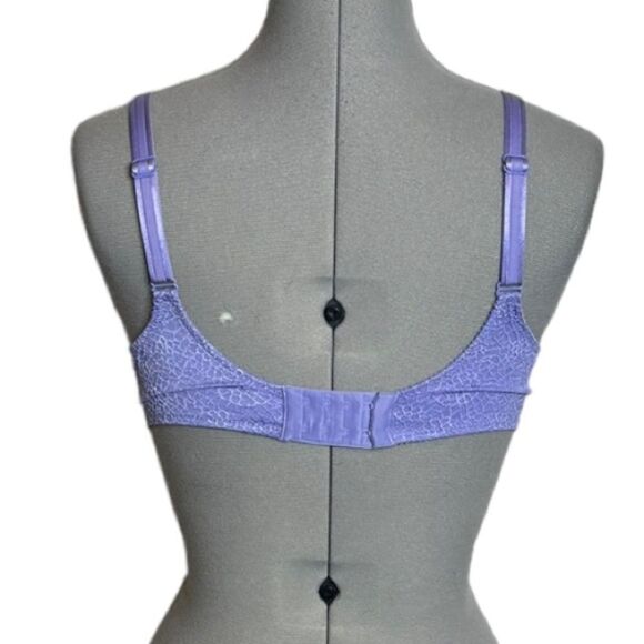 Chantelle Purple underwire unpadded Bra size 34C - Picture 2 of 5